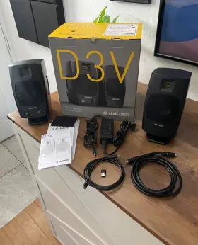 Adam Audio 260113135280 Pair D3v Desktop Monitors Black Mint Condition Hardly Used Xlnt