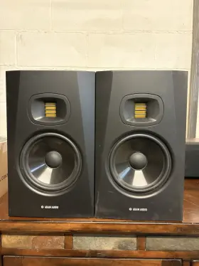 Adamt7vk99 Adam Audio T7v 7-inch Powered Studio Monitor Pair