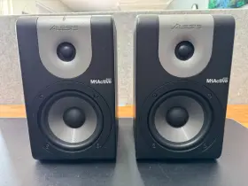M1active520 Alesis Pair Of Speaker/subwoofer .... 50.00