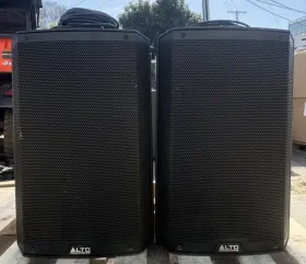 1100w Alto Ts213 Lot Of 2 Professional W 2-way 15 Inch Speaker With Few Long Cable