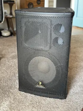 B1220dsp Behringer Eurolive - 600 Watt 12 Inch Speaker With Integrated Mixer