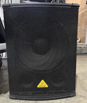 B1500d-pro Behringer Eurolive Active Subwoofer