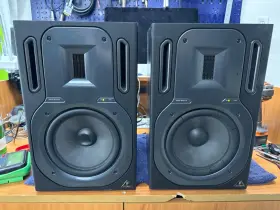 B3031a Behringer Truth 2-way Active Ribbon Studio Reference Monitor For Repair
