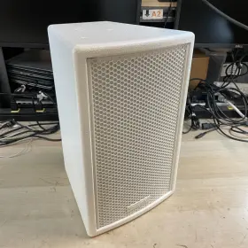 911.1315.900 Community V2-6w Biamp 6 Inch Compact 2-way Speaker White - Open Box