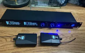 Er-202 D Debra Pro Audio Dual Channel Wireless In Ear Monitor System 2 Bodypacks