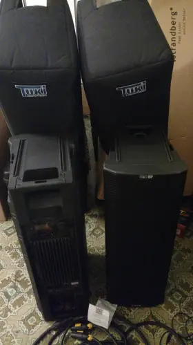 Ig2t Dbtechnologies Ig1t Db Technologies 2-way Active Column Array Speakers