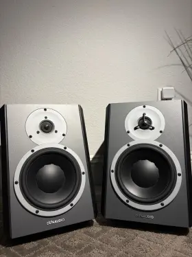 Dynaudio Dbm50 Active Studio Monitor Speaker Pair Wired Xlr Black/gray