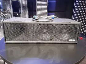 Ub-52sr Eaw Two Way Full Range Crossover Lf/hf Speaker In Good Working Condition