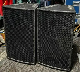 Xi-1152 Electro-voice Ev Two Xi-1152/64 X-array Self-powered Reinforcement Loudspeakers
