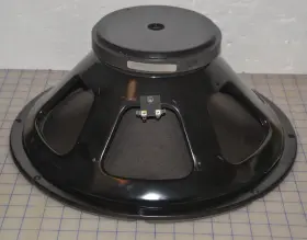 Jay7002 Eminence Yamaha / 18 Inch Speaker Woofer - 8ohm