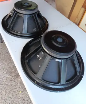 618-8 Eminence Speaker 18 Inch Speaker/woofer Mdl. Clean Pre-owned 4 V.c. 600 Watts R.m.s