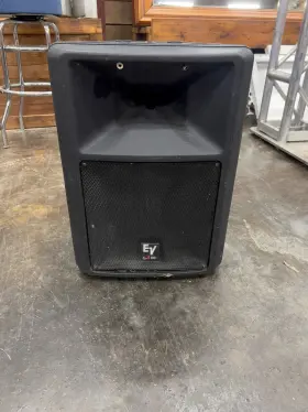 Sxa100 Ev Powered Speaker - One Left