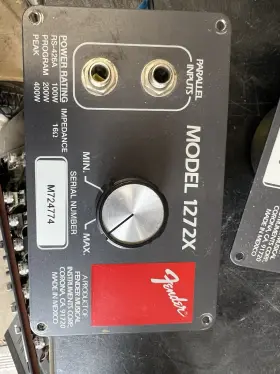 1272x Fender Model Cross Over