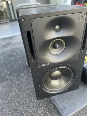 1037c Genelec For Sale Is A Pair Of 12 Inch 3way Powered Midfield Studio Monitors #2