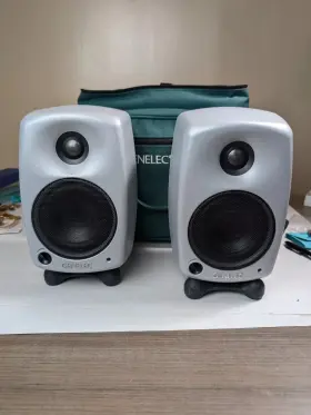 8020b Genelec Pair Of 4 Inch Two-way Powered Studio Active Monitors-excellent-grey