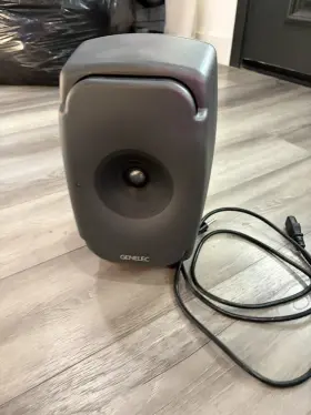 8331a Genelec 8131a Sam 3 Way Studio Monitor