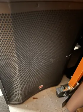 Vs2318s Harbinger Vari 18 Inch 2400 Watt Peak Powered Sub