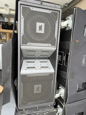 4888 Jbl Vertec