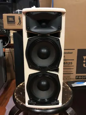 Ac25 Jbl Ultra Compact Dual 5-inch 2-way Loudspeaker