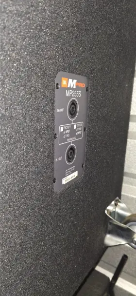 Mp255s Jbl M-pro Dual 15 Inch Subwoofer