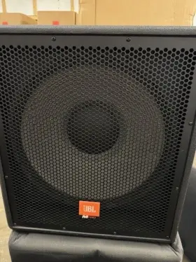 Mp418s Jbl Mpro Subwoofer With Cover
