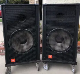 Sr4718a Jbl Professional Pro Audio Equipment - Subwoofer Speakers Pair Local Pickup