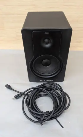 100-120v M-audio Mx8-d2 Mx8 D2 8 Inch Two-way 130w Bi-amplified Studio Monitor Single