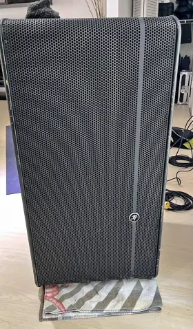 Hd1531 Mackie 2 Of 3 Way Powered Speaker Price For Boths