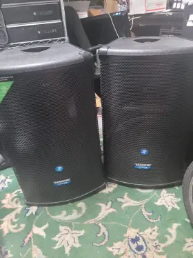 Sr521z Mackie Pair Of Powered Speakers