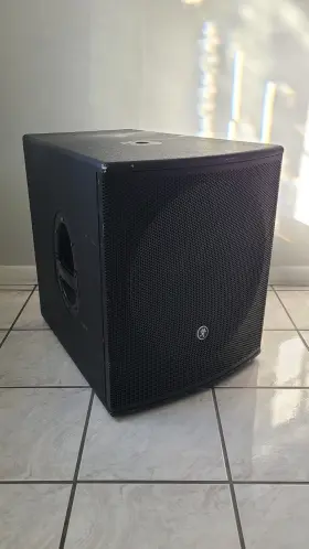 Cg00238 Mackie Srm1801 1000w 18-inch Powered Subwoofer
