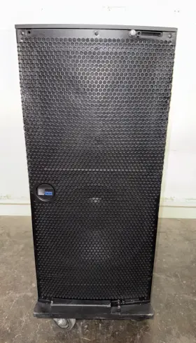 Jm-1p Meyer Sound Arrayable Loudspeaker With Cover And Custom Wheel Board/cart