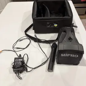 Ma-101 Mipro Pa Speaker With Cordless Microphone Cords/strap/case Tested