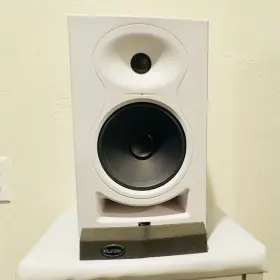 Lp-6w Monitor Audio Kali Lp-6 V2 6.5 Inch Powered Studio - White Pair With Auralex Pads