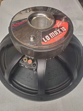 00560400 Peavey Lo Max 18 Inch Subwoofer Speaker