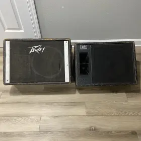 112hs Peavey Set Of 2 112h Wedge Monitor Speakers Tested And Working - Used Condition