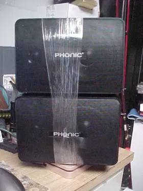 Sep207 Phonic Speakers X2