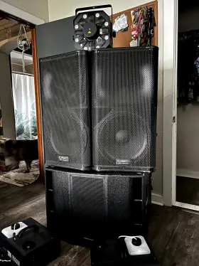 Xprs1152s Pioneer Dj 15ftft 4000w Powered Subwoofer - Black