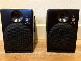 A14-m Psi Audio Broadcast Pair Studio Compact Nearfield Powered Monitor