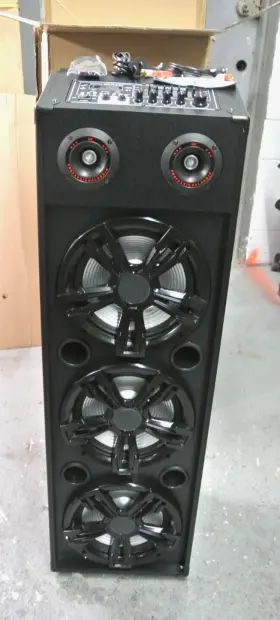 Pphp1033b Pyle 3x10 Inch Portable Bluetooth Pa Karaoke Speaker System- 1600 Watt