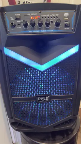 Pphp1044b Pyle Pyle-pro 10 Inch Bluetooth Pa Speaker System With Flashing Party Lights