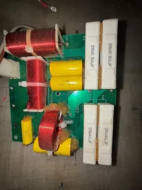 Ad-s282 Qsc Crossovers Parts Only