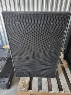 Ax366 Qsc Eaw Three Way Speakers 20 Available Ax366 Qsc Eaw Three Way Speakers 20 Available