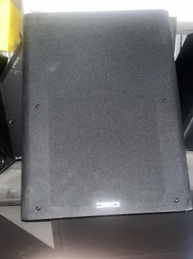 Sr-1030 Qsc Cinema Surround Speaker Quantity 12