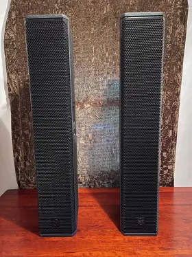 2100w Rcf 024530019877 2x Nxl 24-a Mk2 Active 2-way Column Line Array Dj / Club Speaker Mint