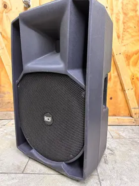 745-a Rcf Art Active 1 400-watt 2-way 15-inch Powered Speaker