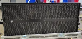9006as Rcf Speaker Sub Used Only 7 Times 4 Available Perfect Condition
