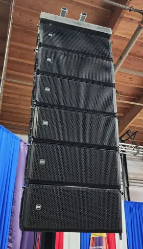 Hdl30-a Rcf Speaker Only Used 7 Times Perfect Condition 12 Available