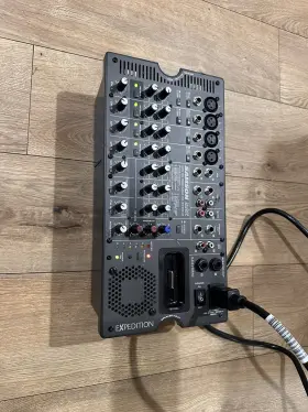 24-dsp Samson Digital Effects Xp5 10i Portable Pa System