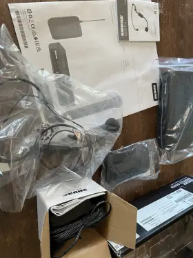 P31-h11 Shure Blx14/p31-h11 Wireless System With Pga31 Headset Microphone Blx1 And Blx4
