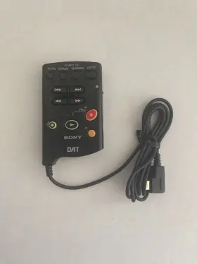 Tcd-d7 Sony Rmt-d7 Used Dat Remote Control For D8 D100